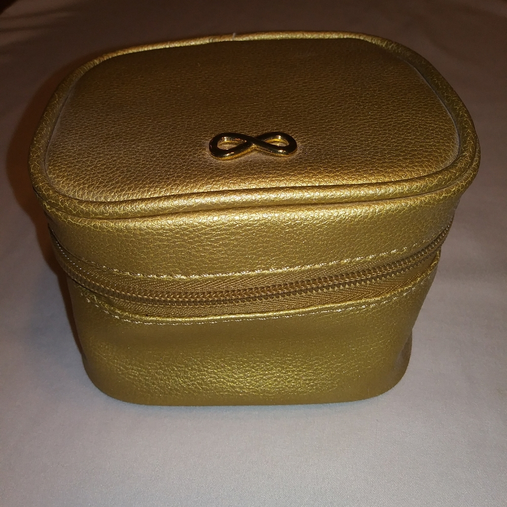 Travel Jewelry Pouch